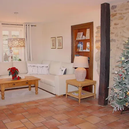 Romantisches Ferienhaus Fuer 8 Personen